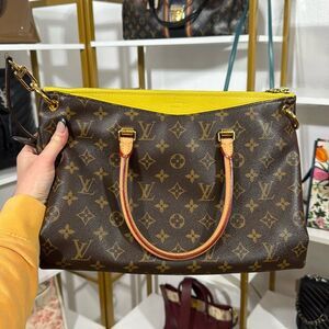 Louis Vuitton Monogram Pallas